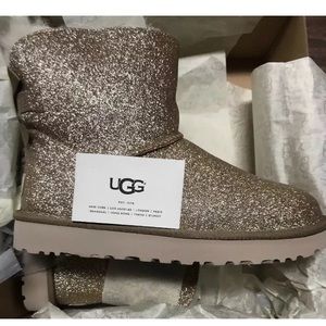 💋SOLD✨Uggs Mini Bailey Bows Gold NEW W/BOX✨